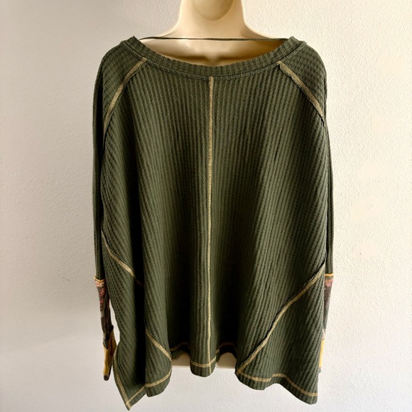 Free People Starlight Thermal Tunic Small Olive Waffle Knit Camo Cuff Oversized - Picture 3 of 13